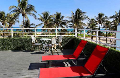 Ocean Drive Oasis in Art Deco District of South Beach - Foto 3