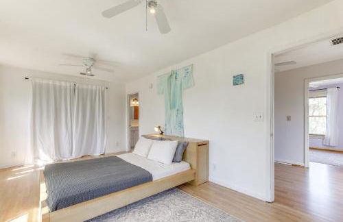 Steps to Shops and Eats Decatur Home with Large Yard - Foto 17