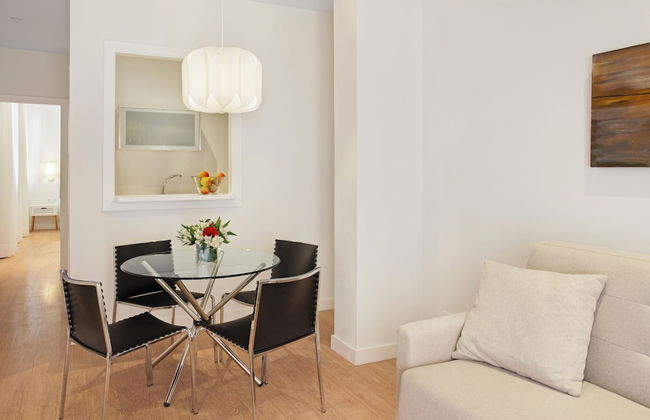 Apartamentos Metrópolis Sevilla - Photo 11