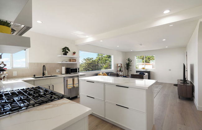 Oceanview Sunset View 3BR Luxe Home Yard - Foto 17