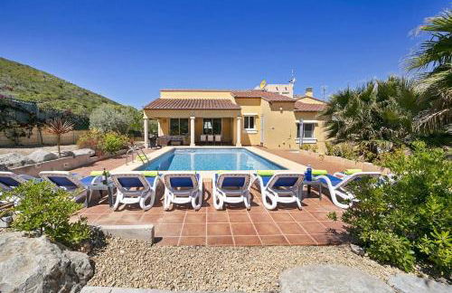 Villa Magdalena Blanca by Villa Plus - Photo 15