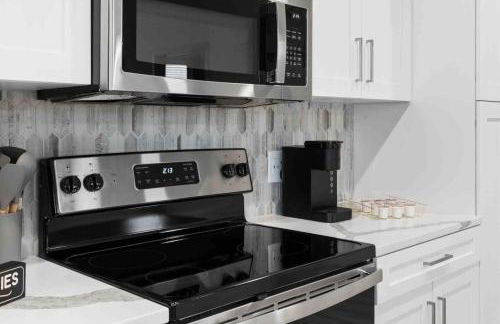 Stylish Living 5 Min From Downtown - Foto 21