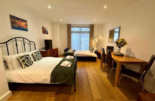 Spacious Vauxhall Apartments for big groups - Foto 50