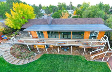 Amazing Views, Amazing Modern Broadmoor Home - Foto 68