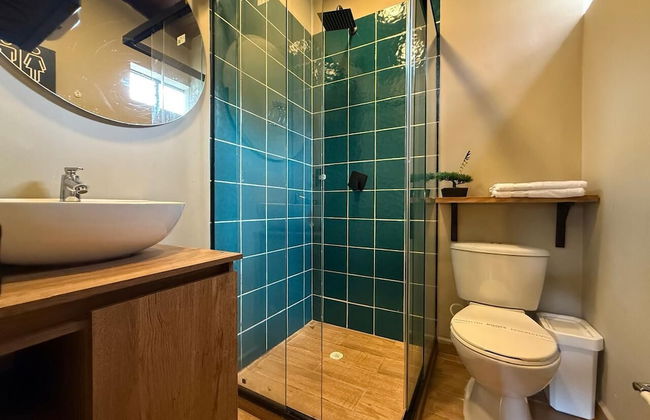 One Living by Roots Rentals - Foto 70