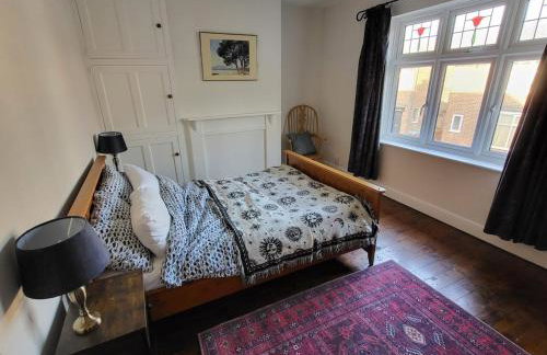 Comfy home for 4-5 people with garden near uni & QMC 2 nights minimum - Foto 4