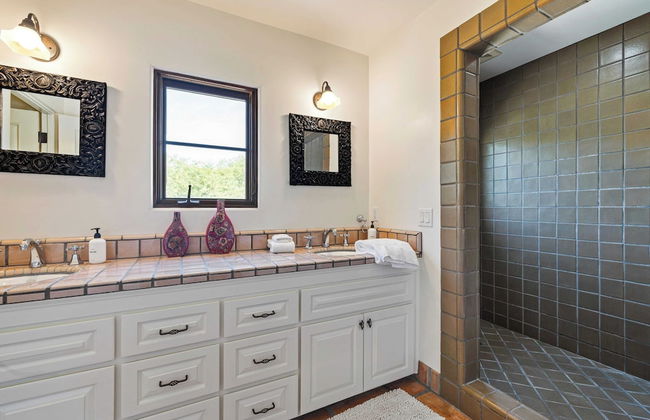 Luxe 7bdr Oasis w/ Pool, Putting Green, Game Room Villa Del Gallo by Avantstay - Foto 61