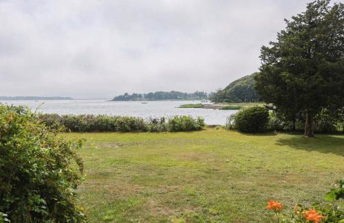 Tranquil Waterfront Getaway - Foto 45