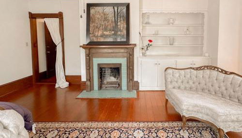 Cozy Victorian Apartment Downtown Sleeps 5 - Foto 4