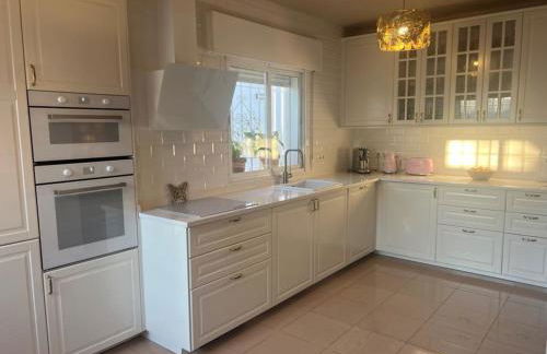 Lovely villa in San Pedro de Alcantara, Marbella - Photo 11