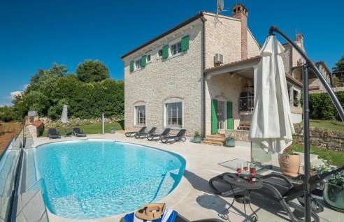 Nice Home In Vizinada With Kitchen - Foto 1