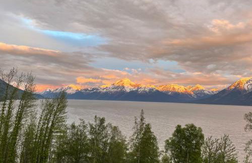 Turnagain View Lodge and Wedding Venue - Photo 48