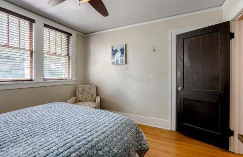 Hot Tub Midtown Omaha Fire Pit Close to Zoo - Foto 21