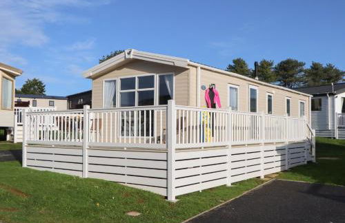 Caravan C32 at Landscove Holiday Park - Photo 1