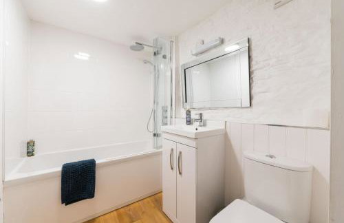 Relaxing Cotswolds Farm Stay - Near Burford - The Parlour - Foto 29