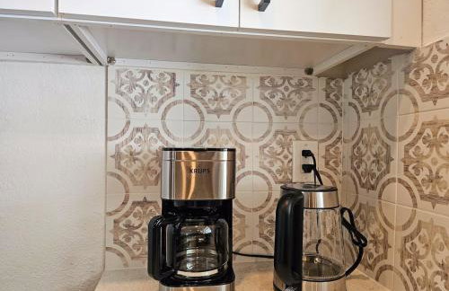 Modern 3BR Home Near Holycross Hospital - Foto 38