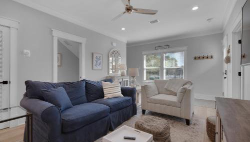 Golf Cart, 3 King Beds, Covered Rooftop Area, Half Mile to Beach! - Foto 2