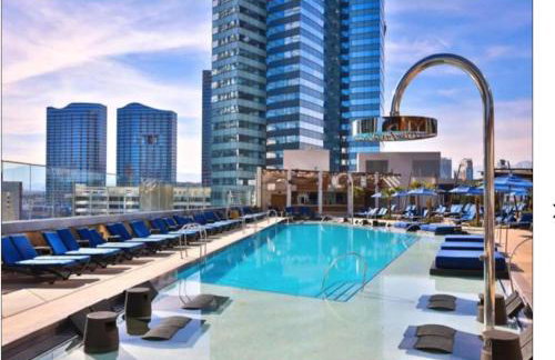 Stay Together Suites - Condominium Sleeps 14 with Iconic Vegas Views, Attached to The Cosmopolitan, NO RESORT FEES - Foto 10