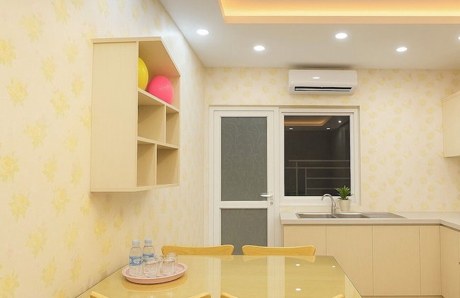 HQH Sea View Apartment - Photo 11