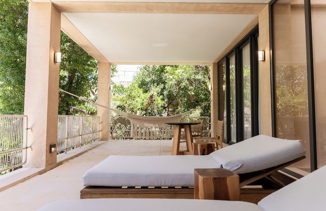 The Palm Luxury Villas Corasol by Lumina - Photo 79