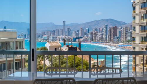 La Perla Benidorm Apartment seaview & pool Levante Beach - Photo 2