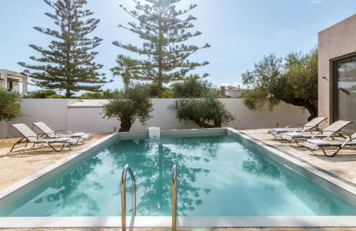 Nopi Exclusive Villa, A Sunlit Retreat by MindYourVilla - Foto 1