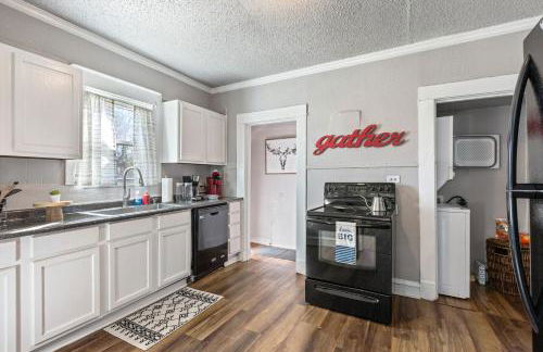 Quaint Cottage downtown Waco close to Magnolia, Baylor uni., Cameron Park Zoo... - Foto 5