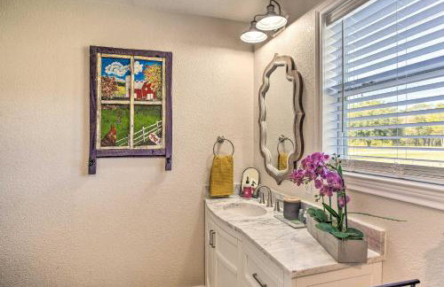 Walk to Cedar Creek Reservoir Home with Fire Pit! - Foto 13