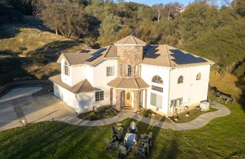 Heaven Heights - HotTub, Pet Friendly, EV Outlet, Pool Table, Game Room, BBQ, FirePit, Library - Foto 49