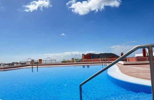 Cozy two-bedrooms apartment with big terrace and ocean view - Foto 13