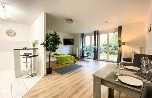 Wohlfühl-Apartment mit kostenfreier Tiefgarage, WiFi & Terrasse - Photo 8