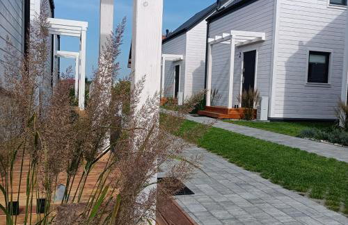 Domki letniskowe Czapli9 Domki Rewal Apartamenty - Photo 1