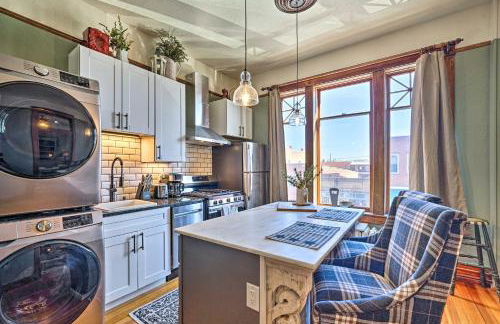 Walk to Shops and Restaurants Dtwn Laramie Condo! - Foto 6