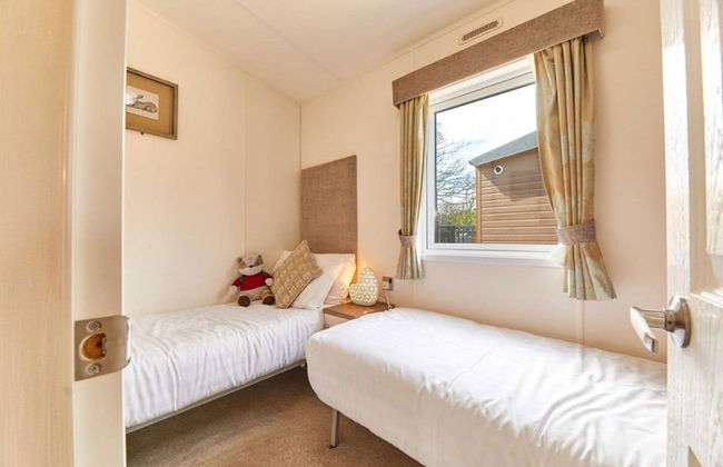 Host Stay Yolo Lodge - Foto 8