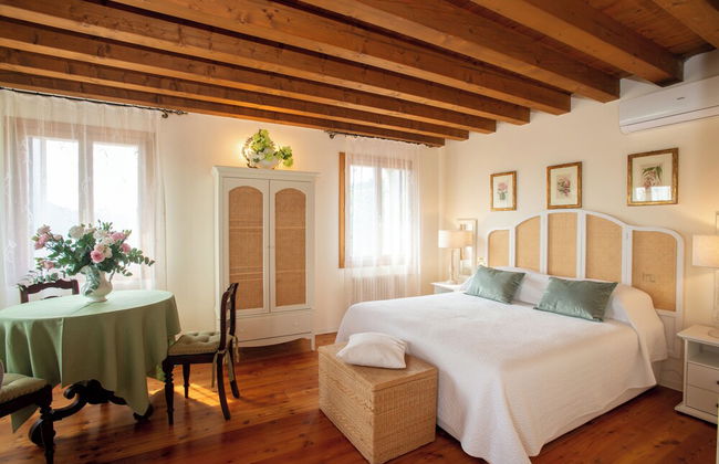 Tenuta Castagnera - Photo 8