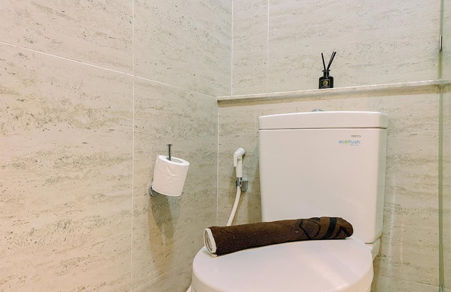 Good Place And Modern 1Br Gold Coast Apartment - Foto 10