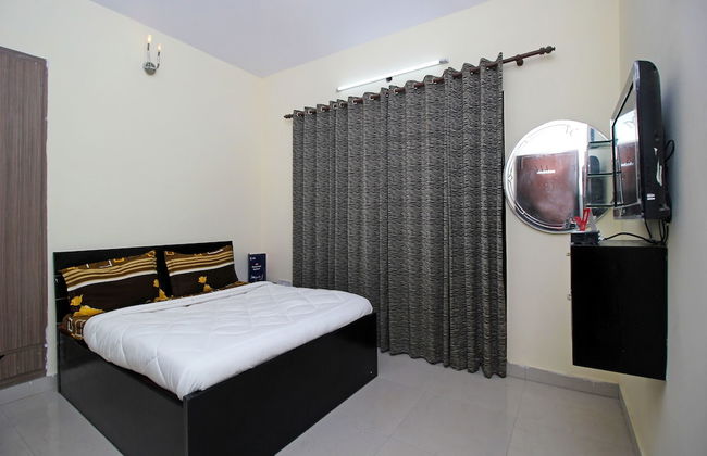 OYO 9399 Home Valley View 2BHK Villa Sattal - Foto 9