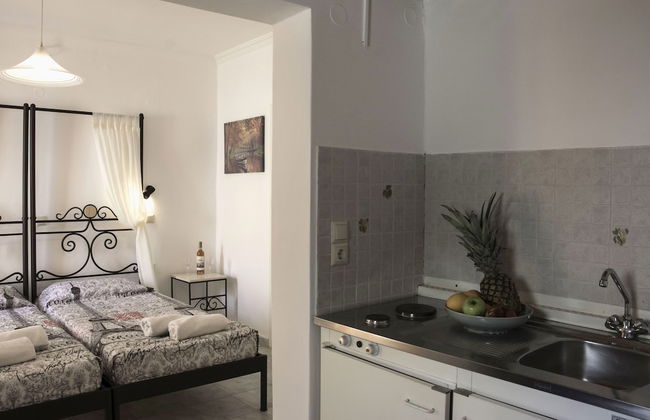 Erato Studios - Photo 17