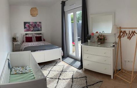 Maison des Larris - proche Aéroport - navette Gare - Foto 7