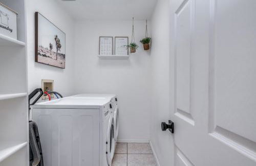 New! Modern • Family Friendly • The Desert Nest - Foto 23