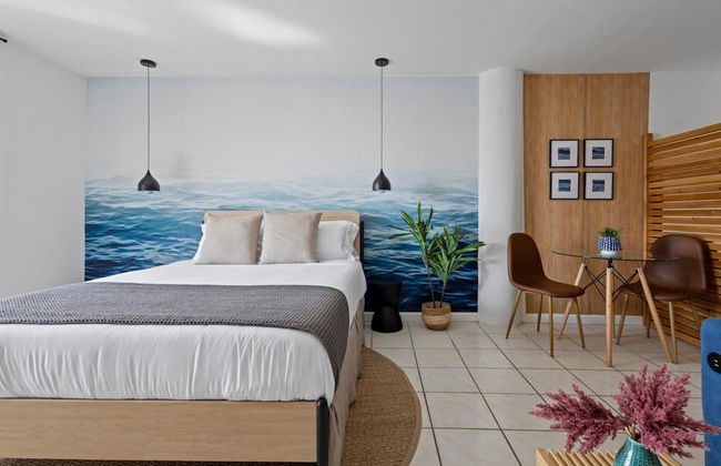 Bayshore Bliss- Cozy Space Pool Views - Foto 1