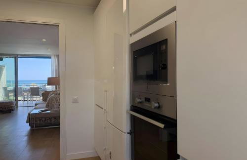Gandia Tropicana Suite - Photo 10