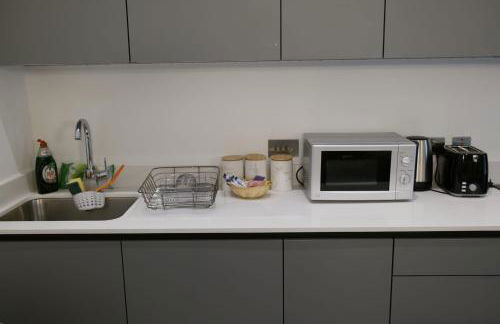 MK Shortstay Deluxe - Flat 2 - Photo 39