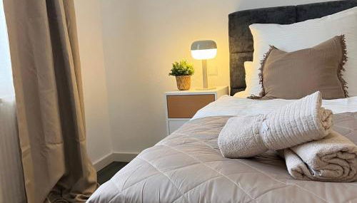 Stuttgart Zentrum - Hölderlinplatz - 80qm - EG - Foto 3