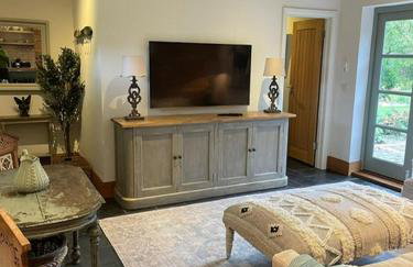 Cozy Cottage Retreat in Surrey Hills - Foto 1