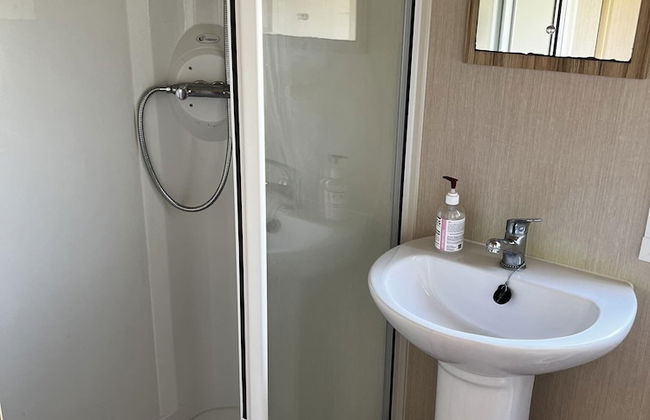 pet Free 2 Bedroom Caravan With Decking at Heacham - Foto 9