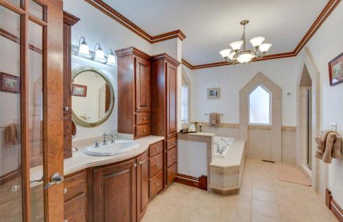 Blairsville Mansion with Hot Tub, Casino and Games! - Foto 23