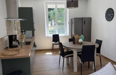 Maison entièrement rénovée - Foto 10
