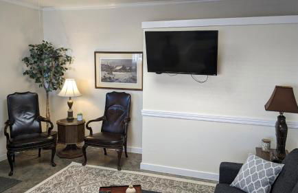 The Riverside Inn - Foto 10