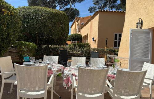 Casa con jardín a 25 metros de la playa. LA T. - Foto 8